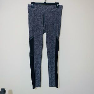 PINK Ultimate Leggings Med